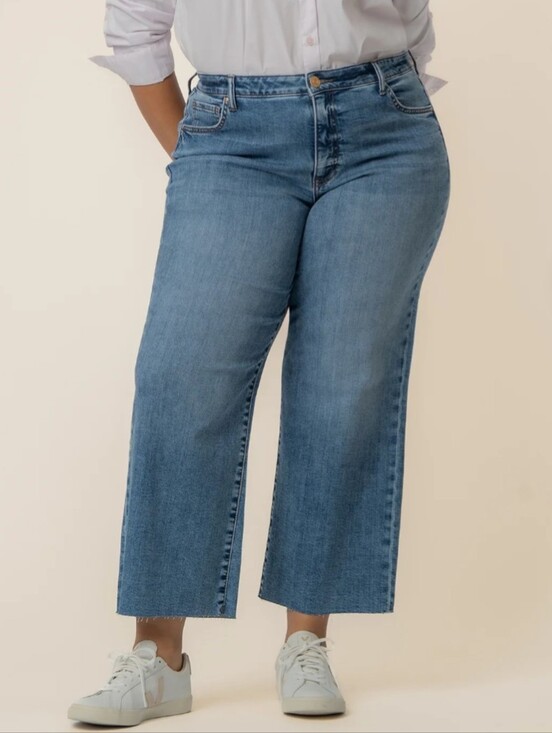 Kut from the Kloth Denim - Kut From The Kloth Charlotte High Rise Wide Leg Medium Wash Jean Sz 14